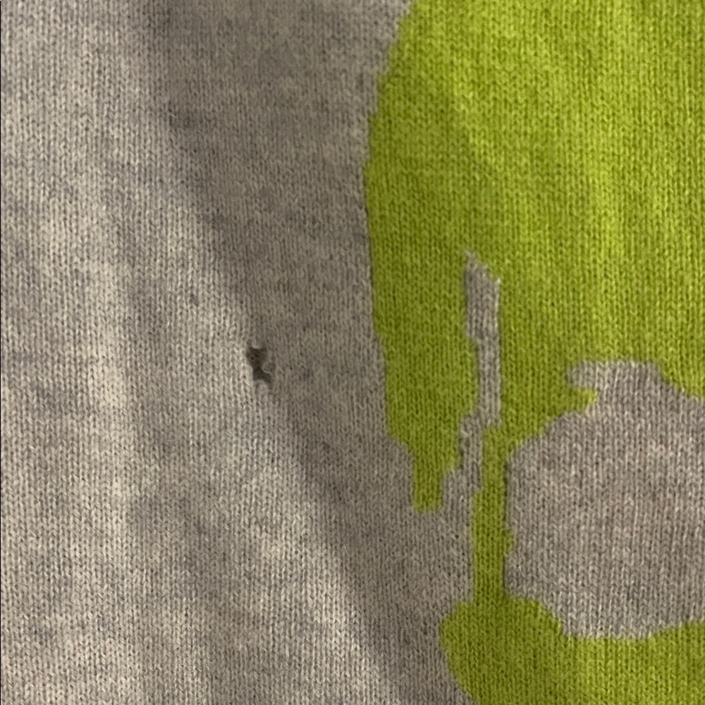 Skull Cashmere Gray Sweater with Neon Skull - Picture 4 of 4